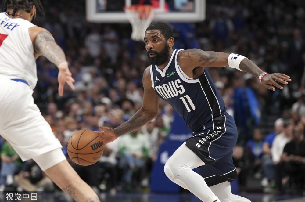 也展示了足 也展示了足