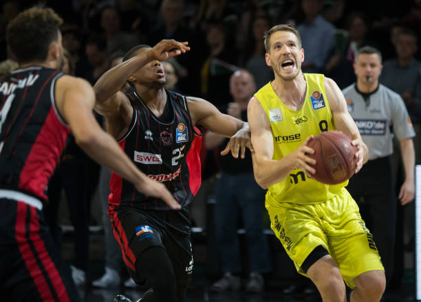 前曼联前锋 前曼联前锋